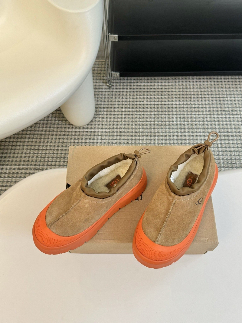 Ugg Flat Shoes